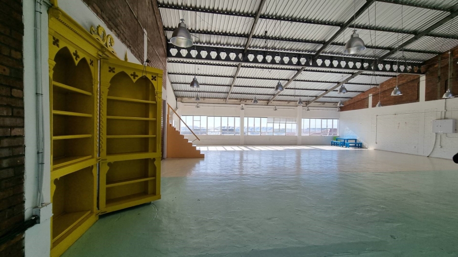 To Let Commercial Property for Rent in Woodstock Western Cape